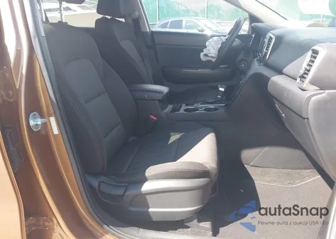 2019 Kia Sportage Lx z USA, uszkodzony, nr VIN KNDPMCAC0K7611363